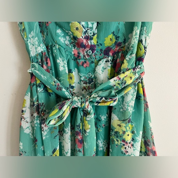 Lauren Conrad dress - Picture 4 of 4